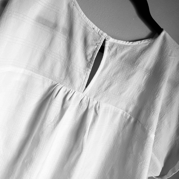 Monk and Lou Blouse - Picture 9 of 10